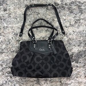 Vintage Y2K Coach Black Hobo Bag – Shoulder & Crossbody with Logo Print